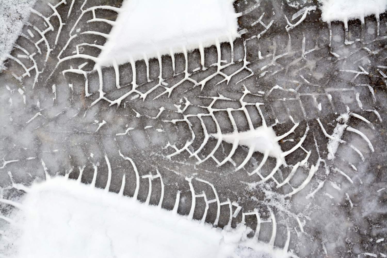 Why THE Car Wash Is Your Best Defense Against Northeast Ohio’s Harsh Elements
